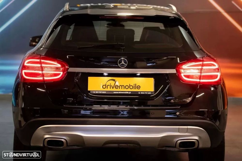 Mercedes-Benz GLA 180 CDI Urban - 22