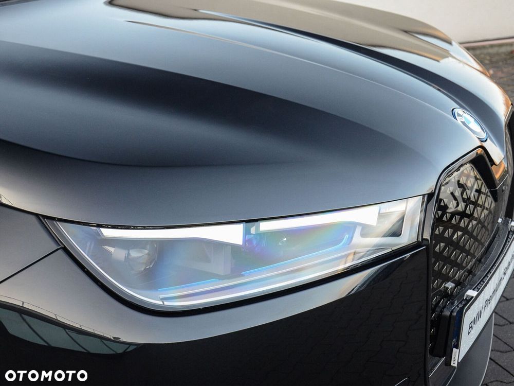 BMW iX xDrive50 111.5kWh Signature - 11