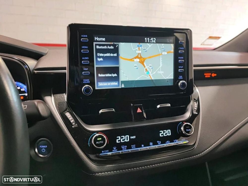 Toyota Corolla Touring Sports - 3