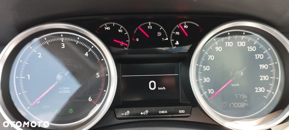 Peugeot 508 2.0 BlueHDi Allure S&S - 28