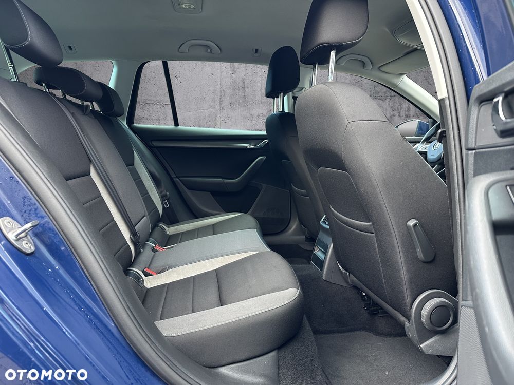 Skoda Octavia 1.6 TDI (Green tec) Joy - 22