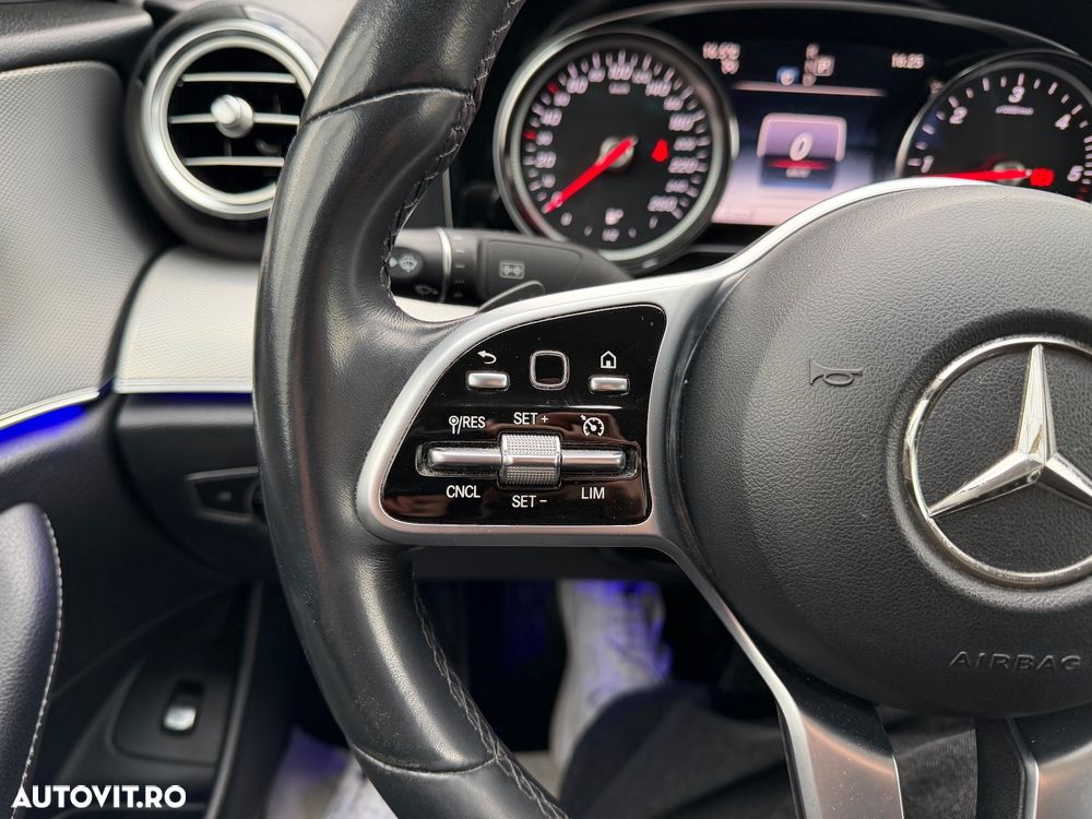 Mercedes-Benz E 220 d 4Matic 9G-TRONIC Avantgarde - 16