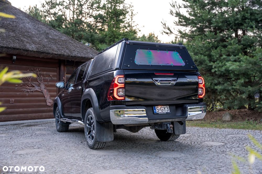 Toyota Hilux 2.8 D-4D Double Cab SR5 4x4 - 12