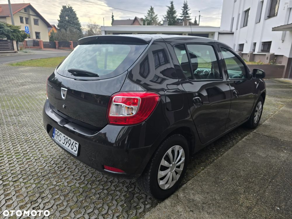 Dacia Sandero - 4