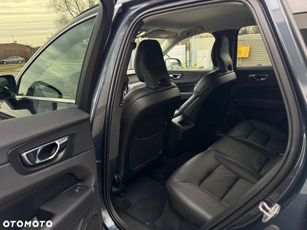 Volvo XC 60 B4 D Geartronic Inscription - 24