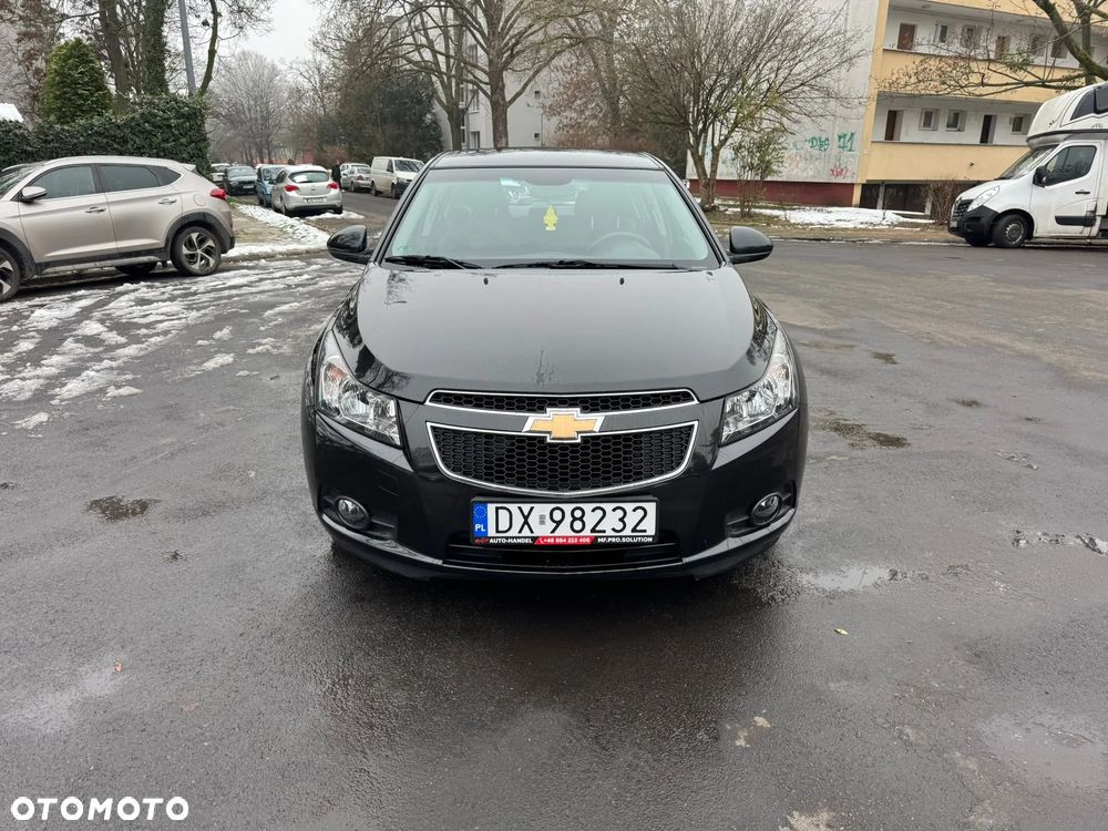 Chevrolet Cruze 1.6 LT+ - 8
