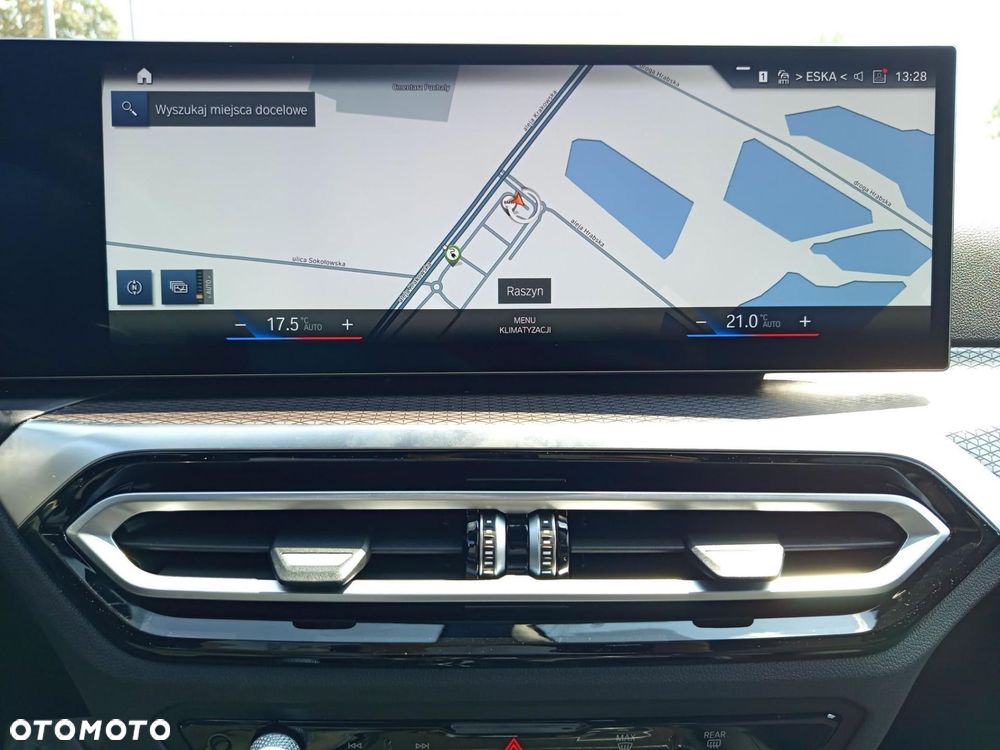 BMW Seria 3 330e xDrive M Sport sport - 16