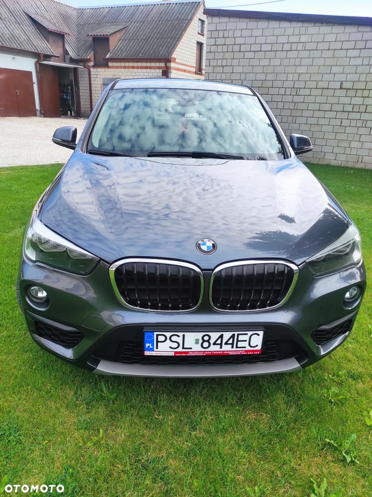BMW X1 xDrive20i - 2