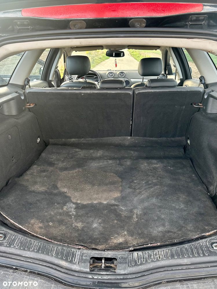 Ford Mondeo 2.0 TDCi Titanium - 11