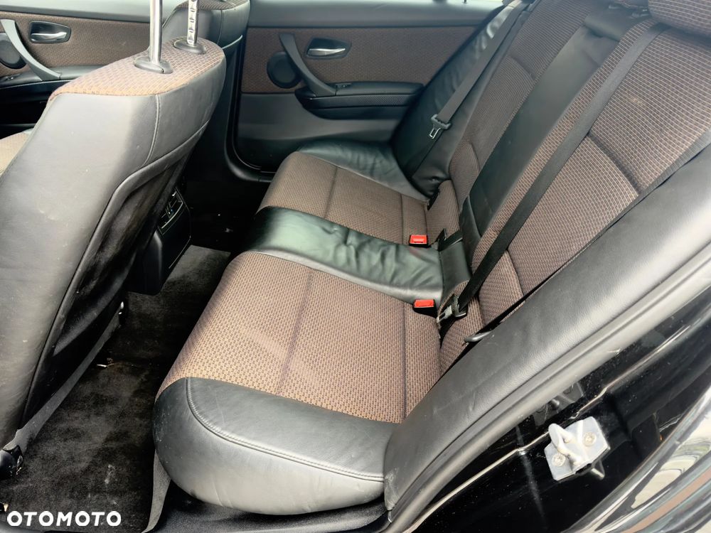 BMW Seria 3 - 21
