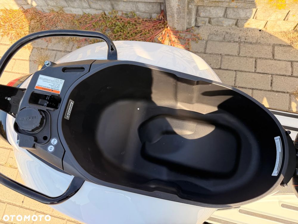 Vespa GTS - 28