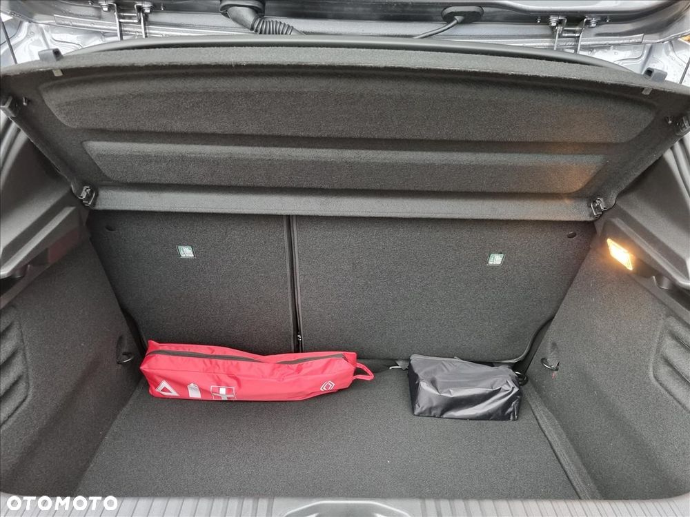 Renault Clio 1.0 TCe Techno - 15