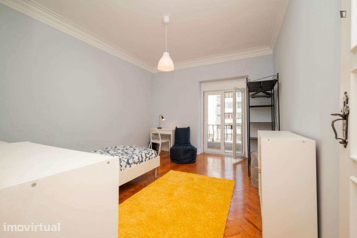 Quarto - localizado em Entrecampos Lisbon - Grande imagem: 3/13