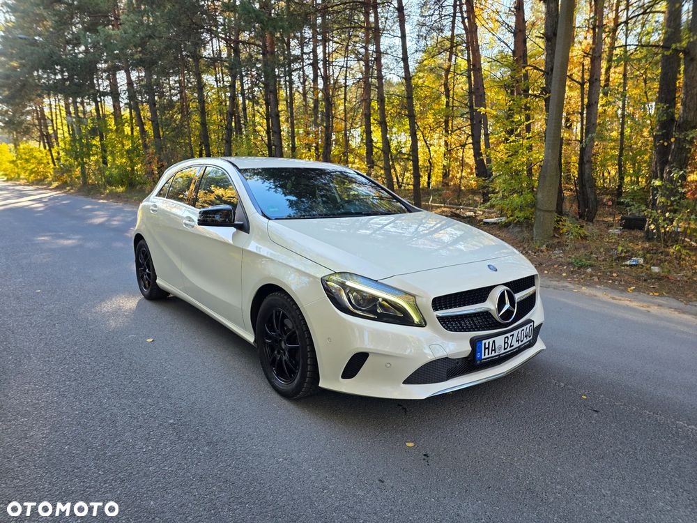 Mercedes-Benz A-Class 2016 photo 2