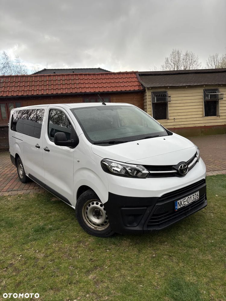 Toyota ProAce Kombi D-4D Long 2,8t - 3