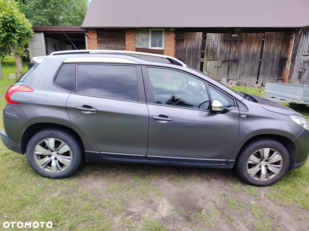 Peugeot 2008 1.2 Pure Tech Style S&S - 1