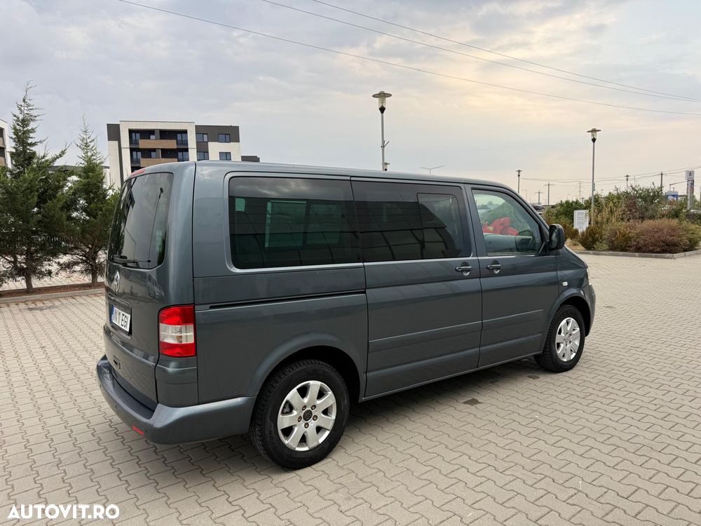 Volkswagen Multivan - 22