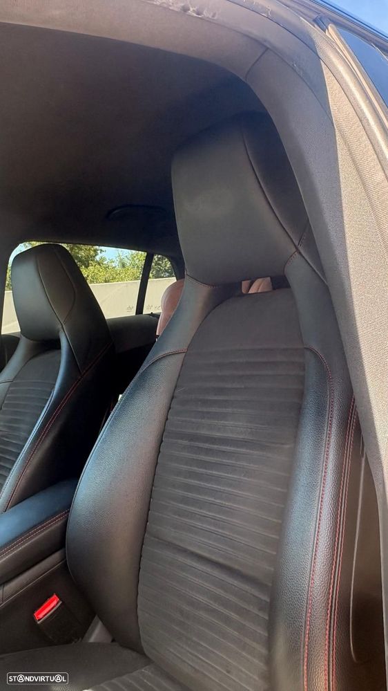 Mercedes-Benz CLA 220 d 7G-DCT AMG Line - 3