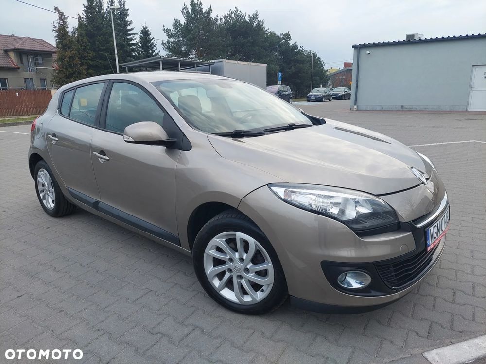 Renault Megane 1.6 16V 110 Paris - 1