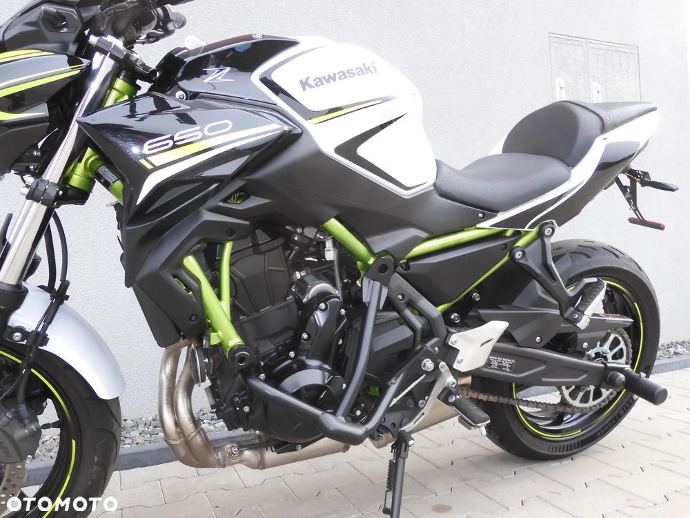 Kawasaki Z 650 - 24