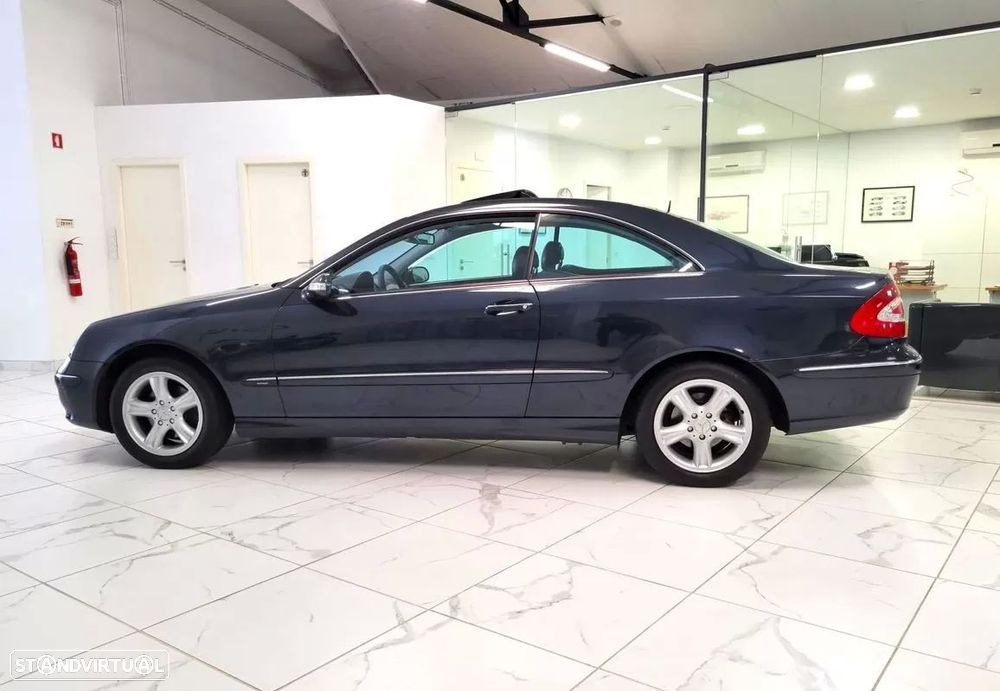 Mercedes-Benz CLK 200 K Avantgarde Aut. - 9