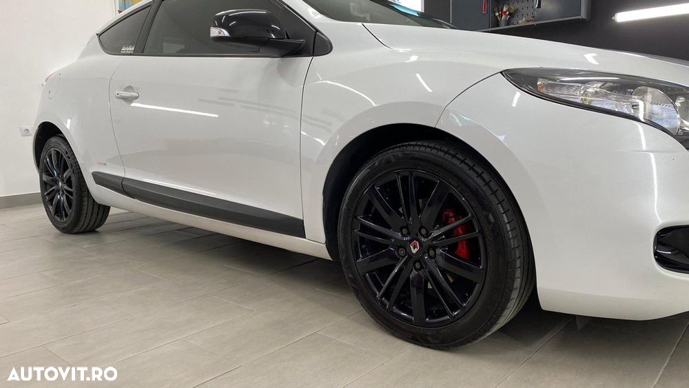 Renault Megane - 5