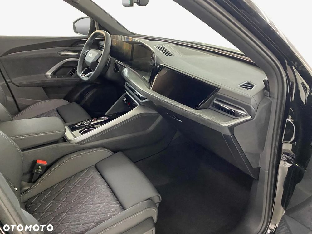 Audi Q5 Sportback - 9