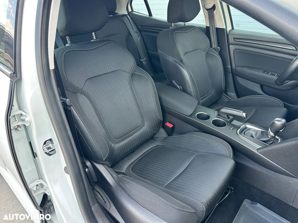 Renault Megane Blue dCi 116 EDC Zen - 13