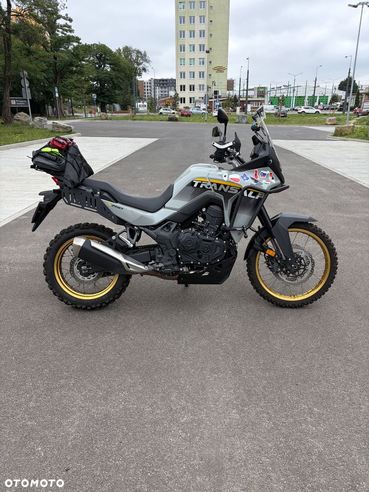Honda XL - 1
