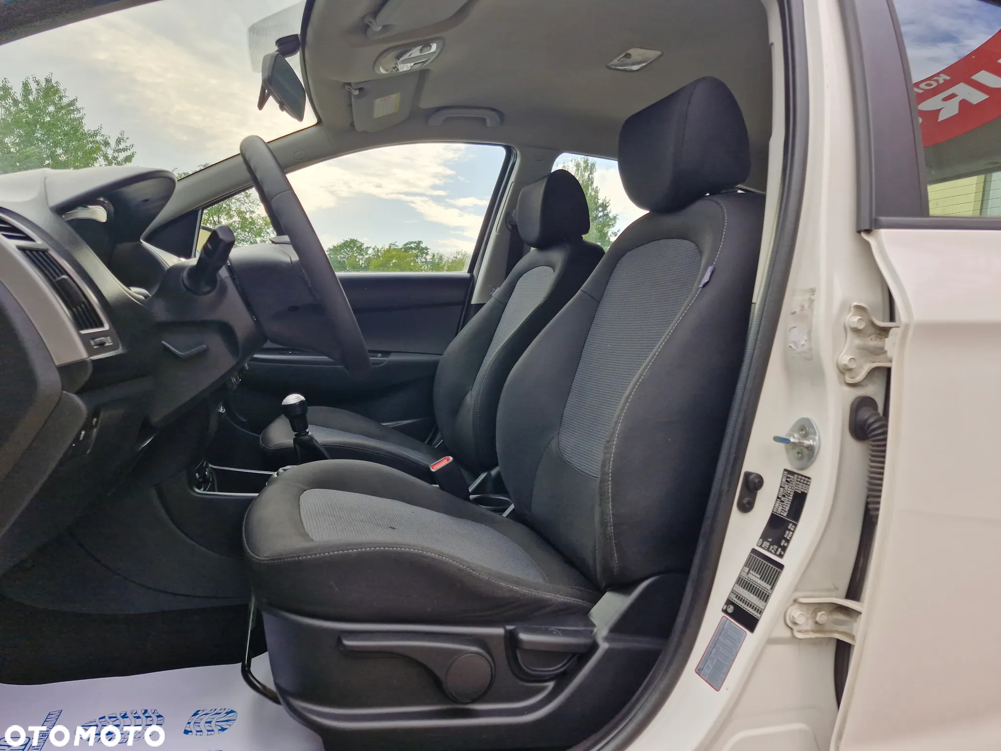 Hyundai i20 1.25 Comfort - 12
