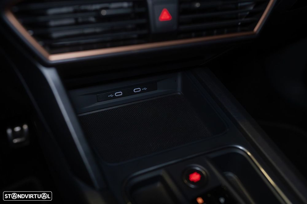 Cupra Formentor VZ 1.4 e-Hybrid DSG - 40