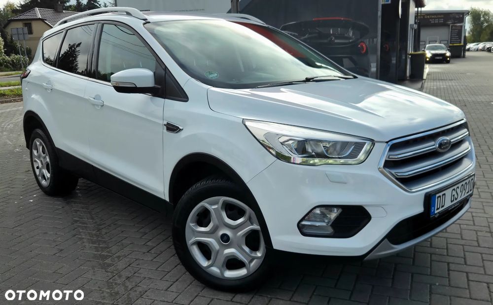 Ford Kuga 1.5 EcoBoost 2x4 Titanium - 21