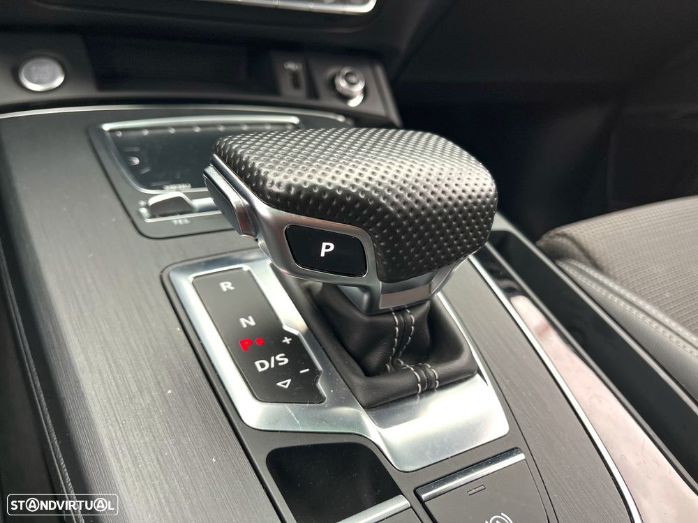 Audi Q5 50 TFSI e quattro S tronic sport - 12