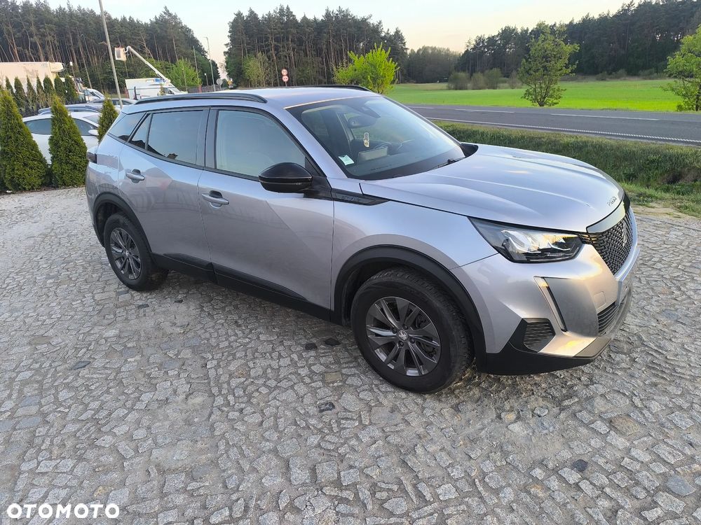 Peugeot 2008 1.2 Pure Tech GPF Style S&S - 3