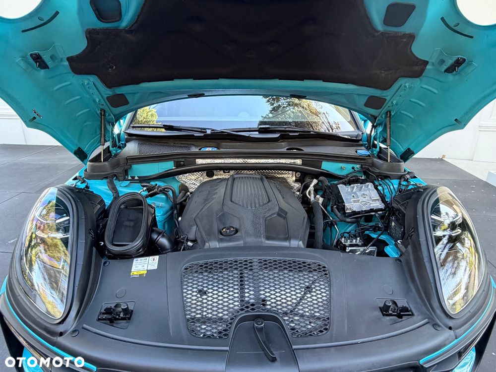 Porsche Macan T - 18
