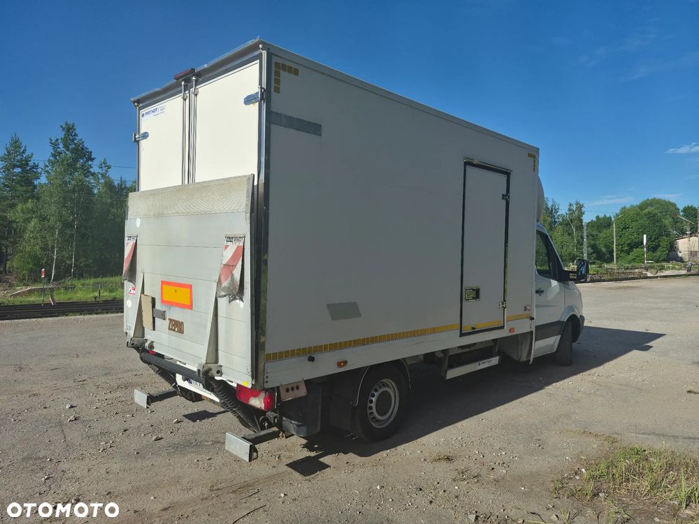 Mercedes-Benz Sprinter - 3