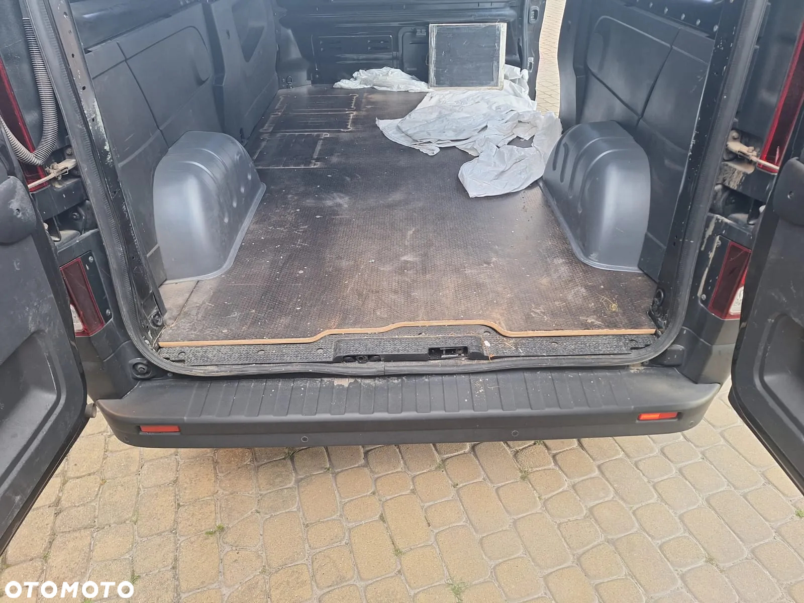Renault Trafic - 29