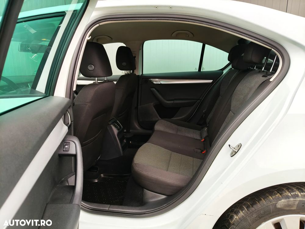 Skoda Octavia 2.0 TDI Style - 16