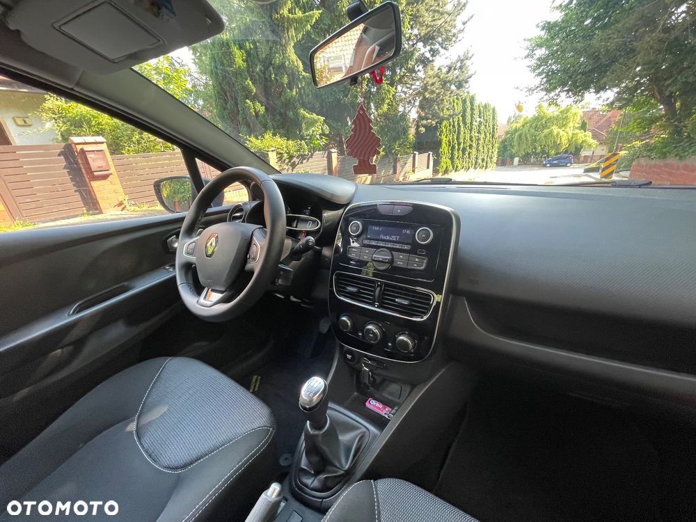Renault Clio - 18