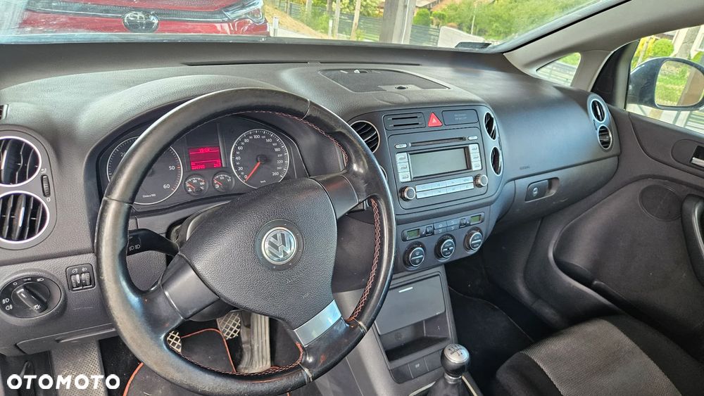 Volkswagen Golf Plus 1.9 TDI Comfortline - 3