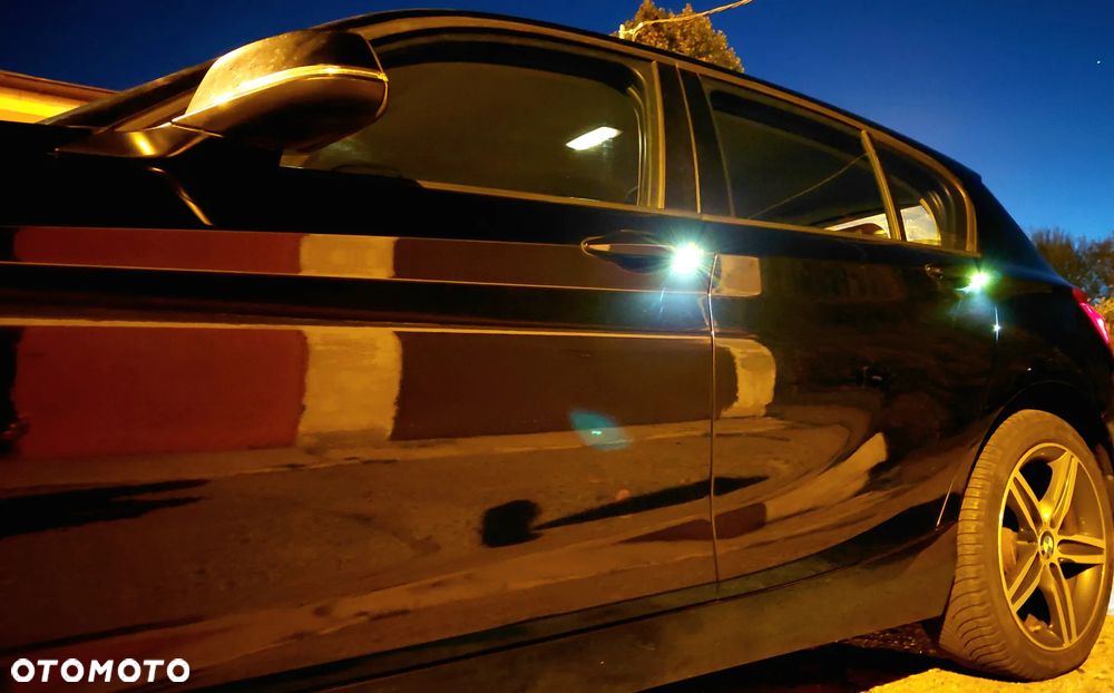 BMW Seria 1 118i Sport Line - 19