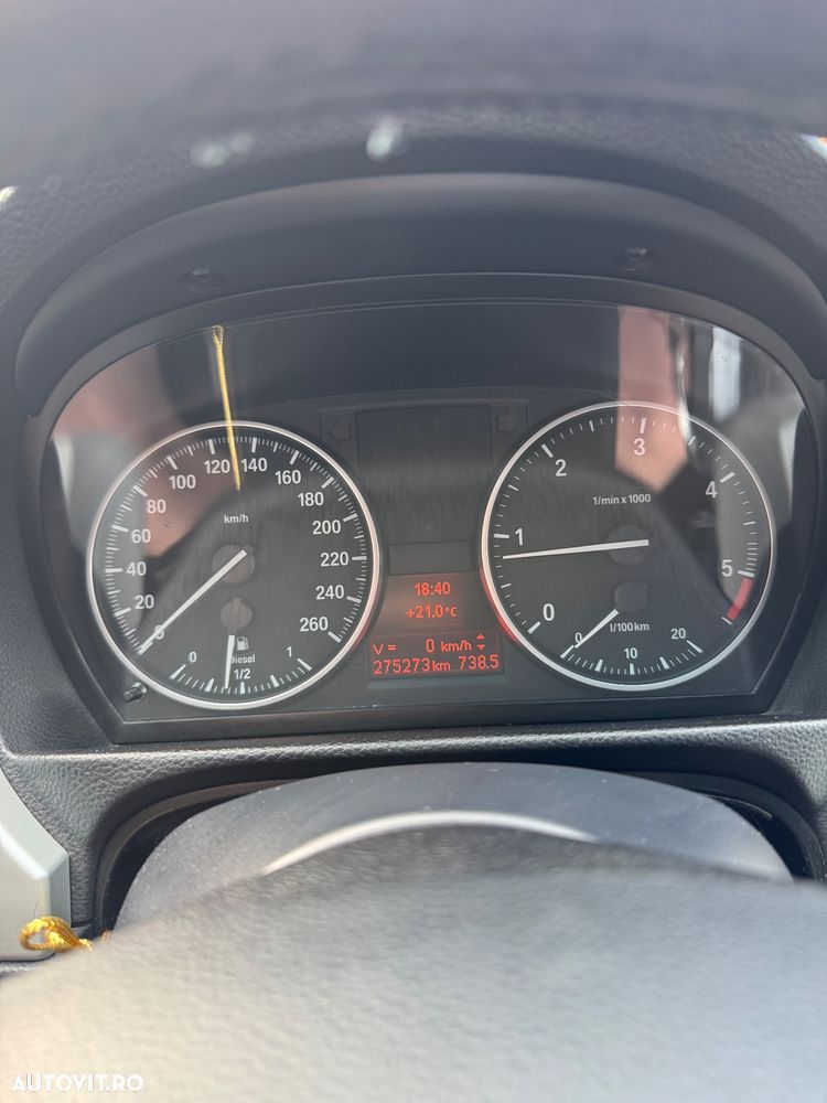 BMW Seria 3 320d - 14