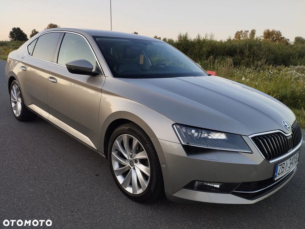 Skoda Superb 1.6 TDI Style Greenline - 3