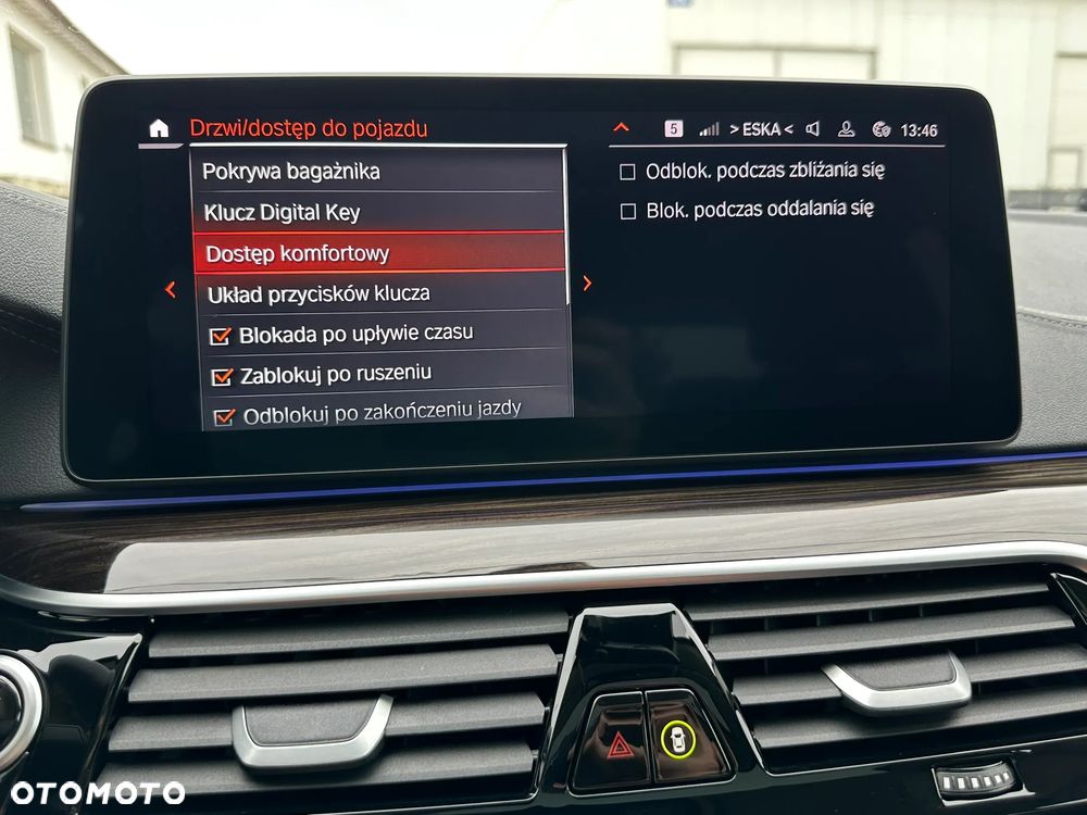 BMW Seria 5 530d xDrive mHEV Luxury Line - 37