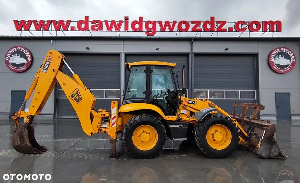 JCB 4CX - 3