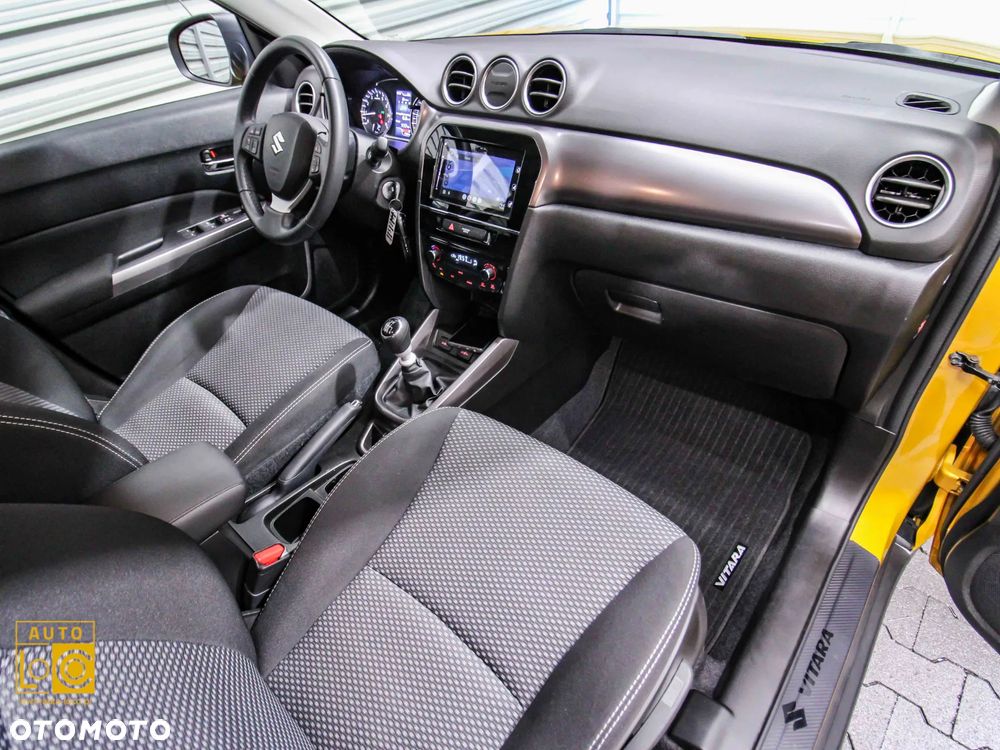Suzuki Vitara 1.4 Boosterjet mHEV Premium 2WD - 9