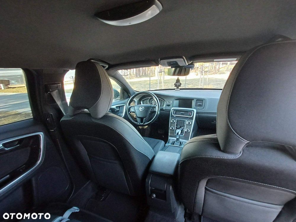 Volvo V60 - 31