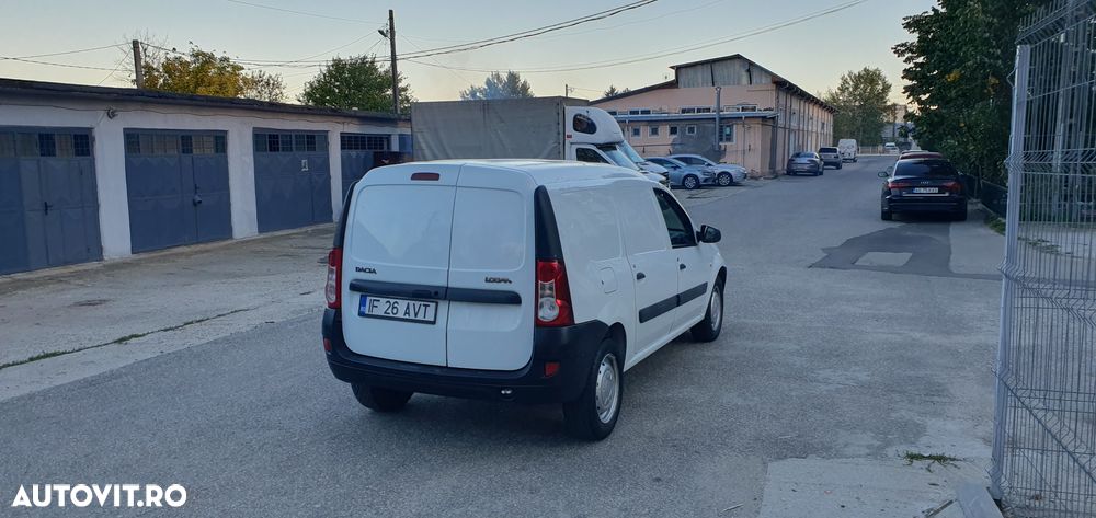 Dacia Logan Van - 4
