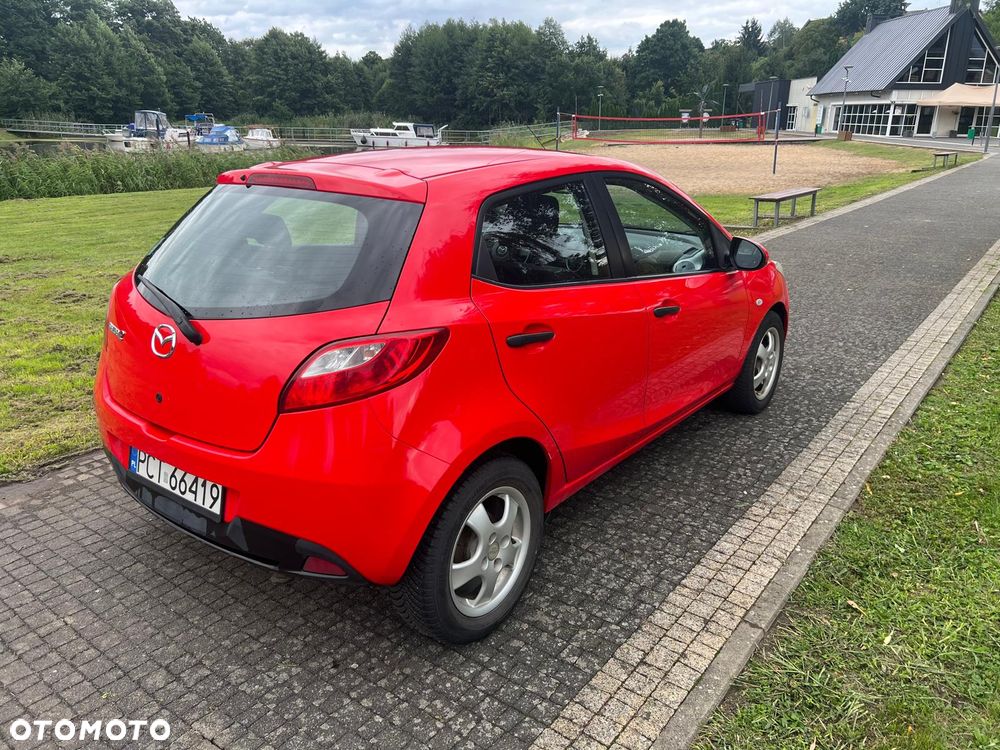Mazda 2 - 3