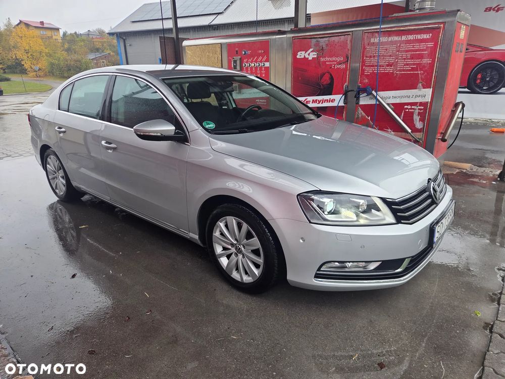 Volkswagen Passat 2012 photo 5